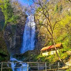 آبشار ماخونتستی باتومی